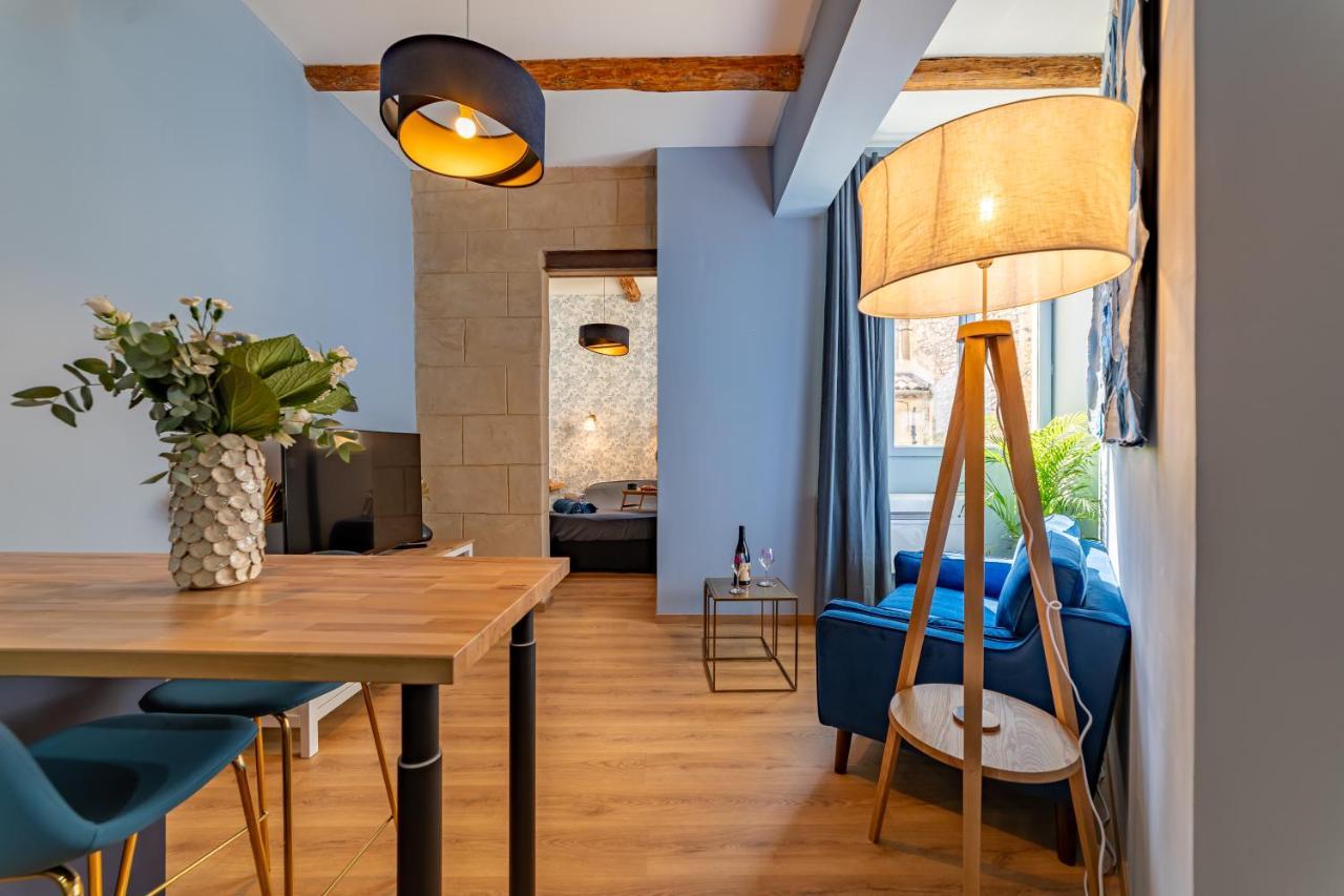 Le Bleu Jean Denim Arenes - Une Nuit A Ним Экстерьер фото